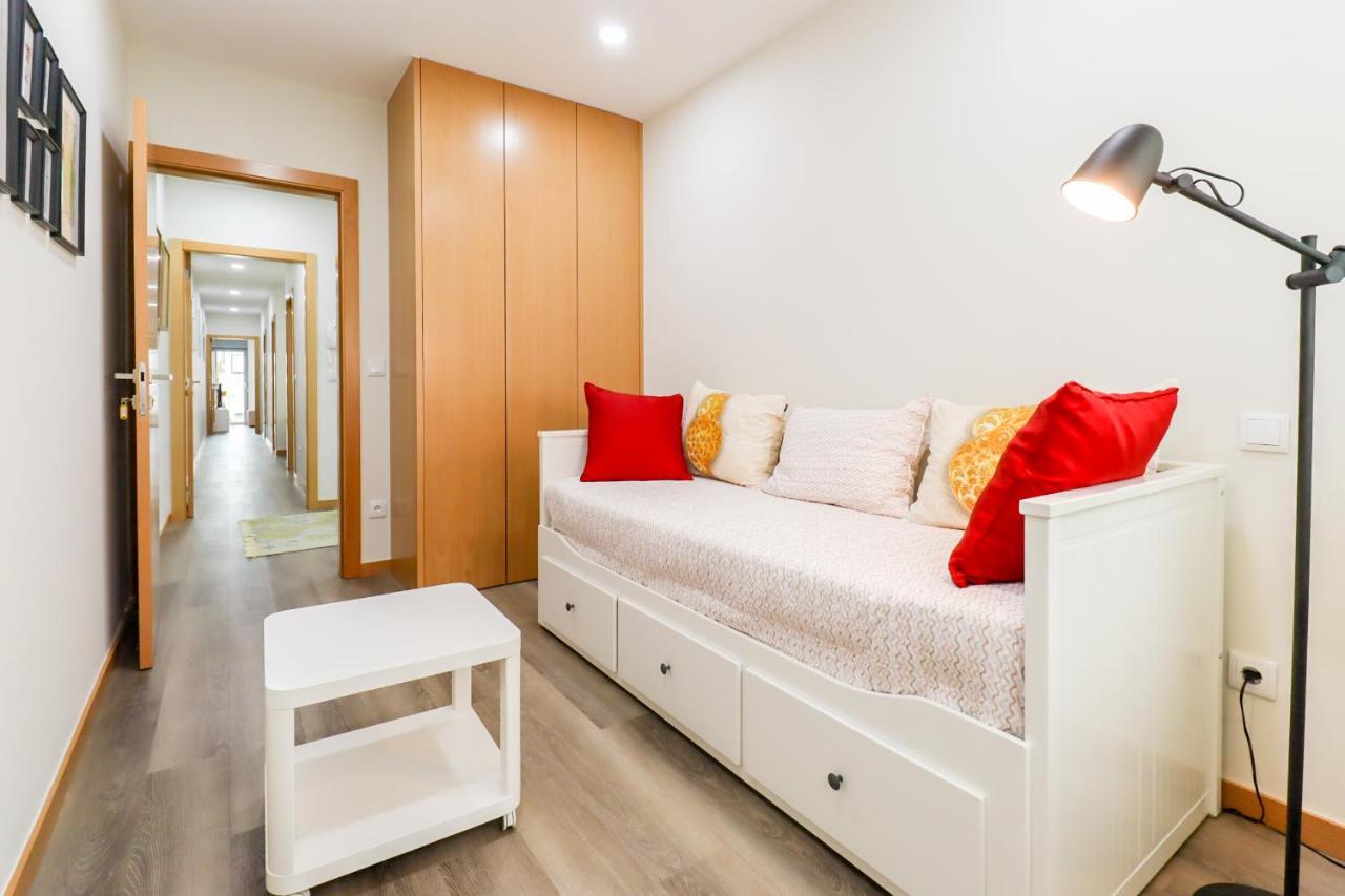 Tiana Apartment - City Centre With Terrace Viana do Castelo Exterior photo